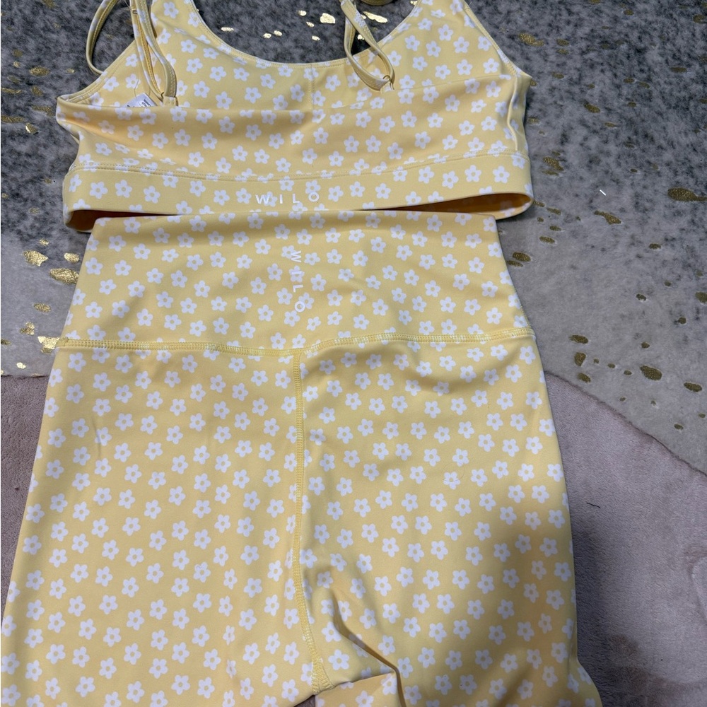 Yellow Floral Crop Top & High-Waist Biker Short Set - Picture 2 of 2